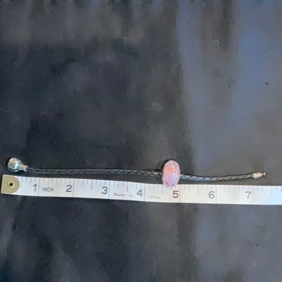 Pandora black leather bracelet - Picture 2 of 5